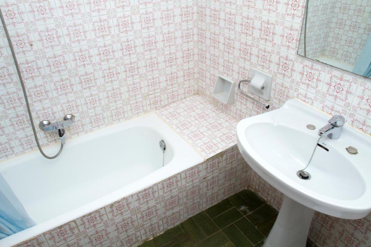 Apartamentos Bahia Dorada Y Iris Salou Exterior foto