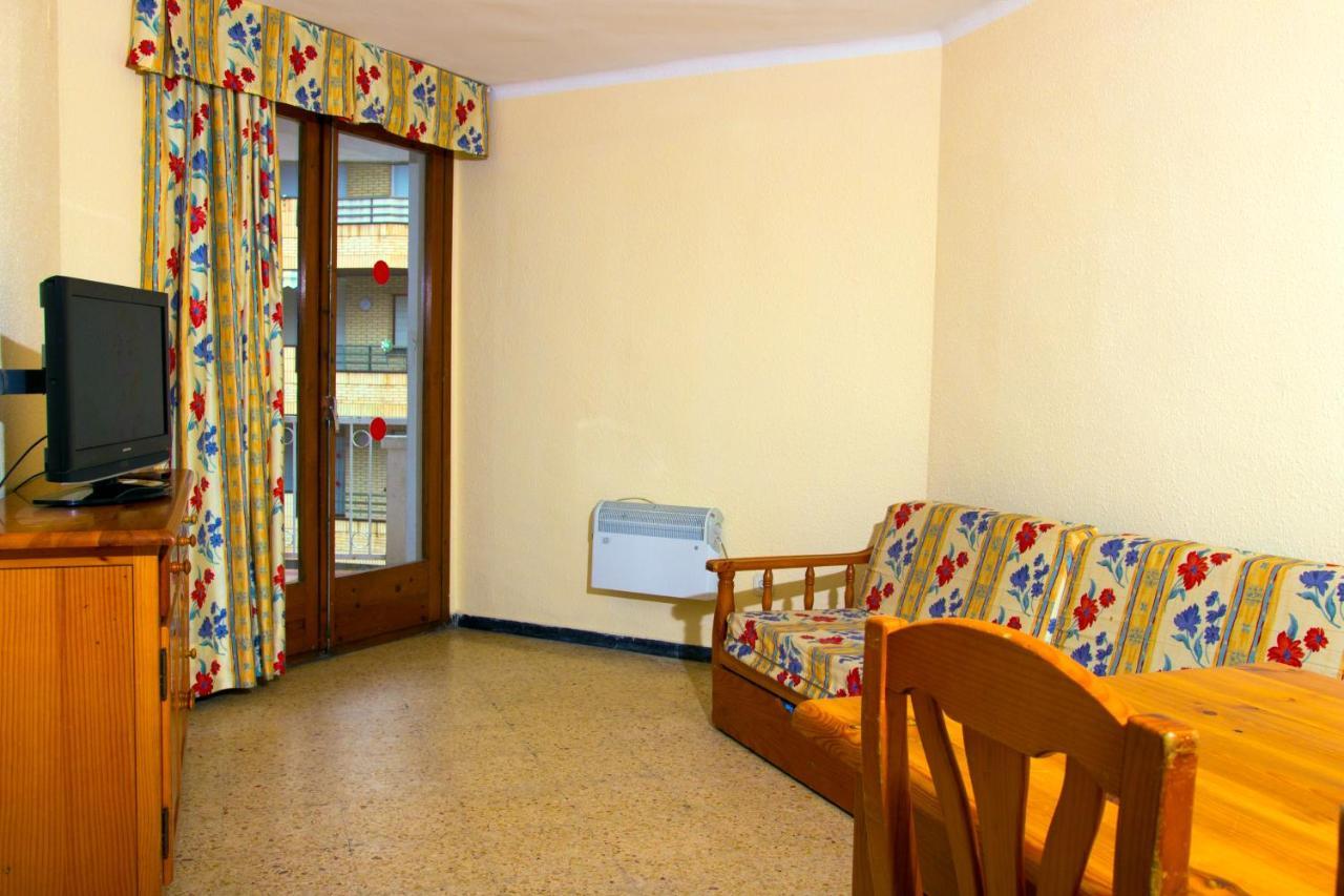 Apartamentos Bahia Dorada Y Iris Salou Exterior foto