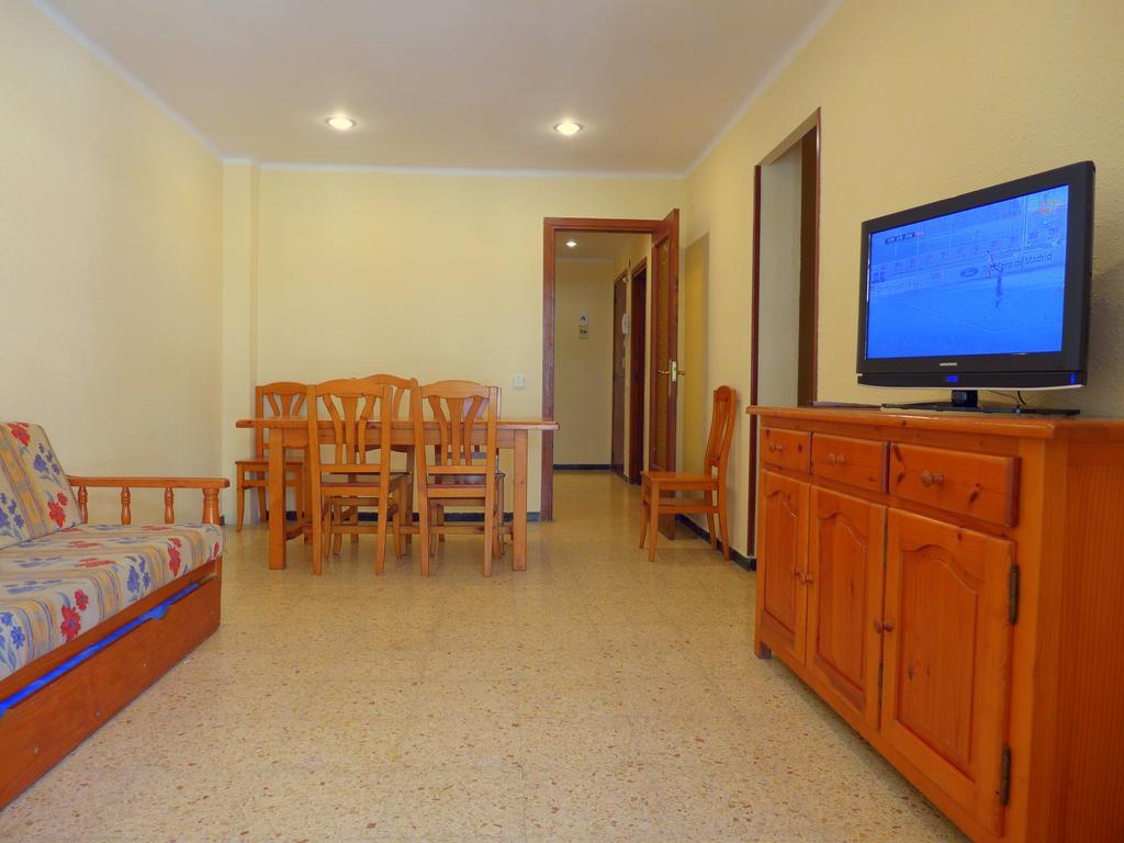 Apartamentos Bahia Dorada Y Iris Salou Exterior foto